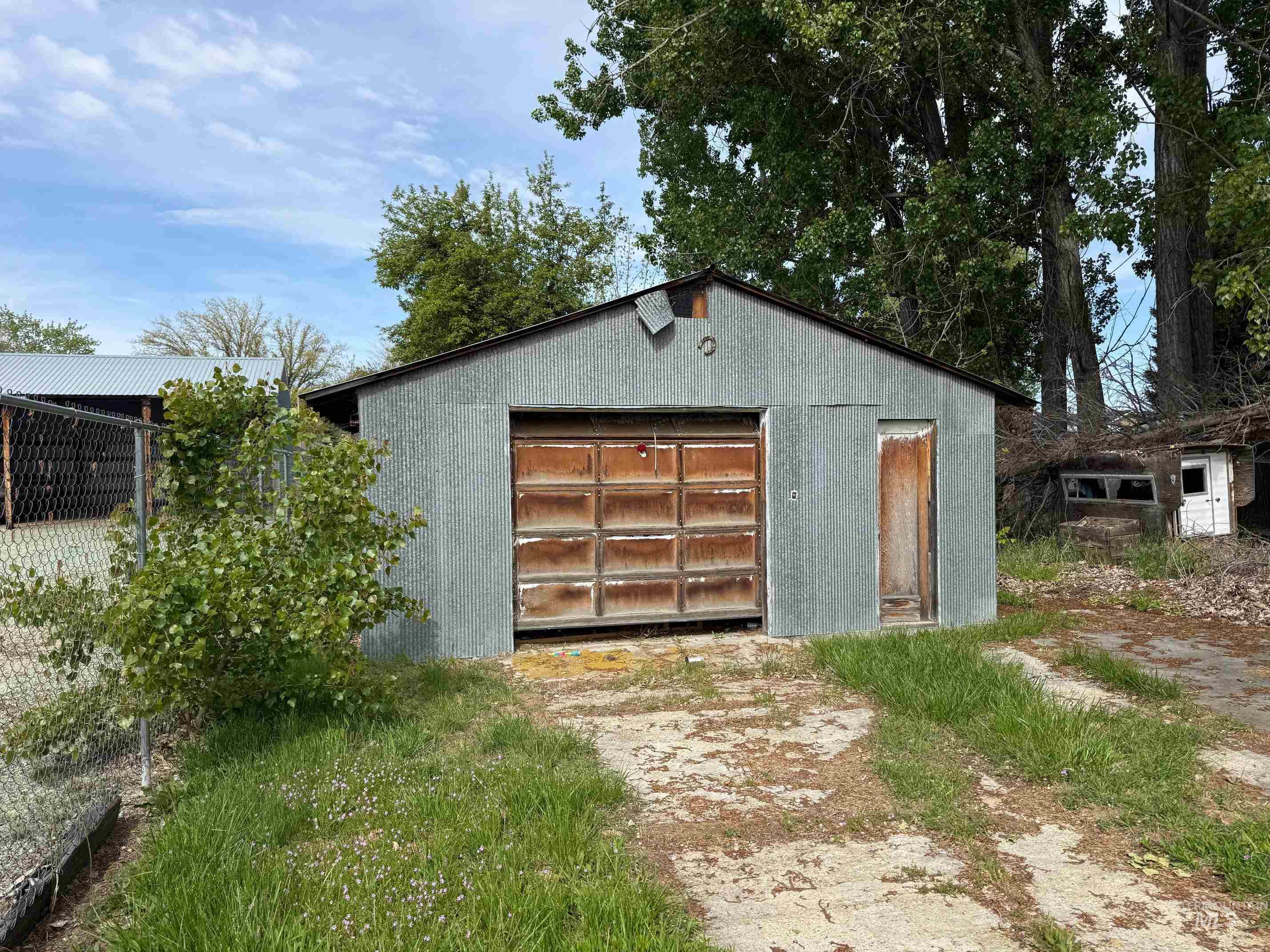 214 S Middleton Rd