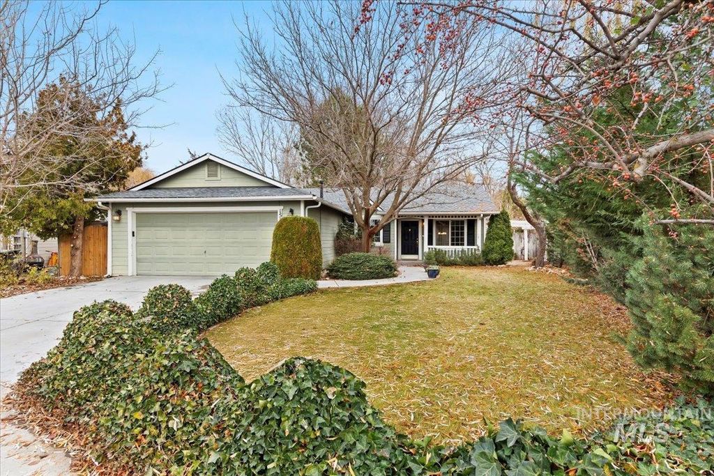 Photo of 1516 W Bird Loop, Nampa, ID 83686 (MLS # 98968969)