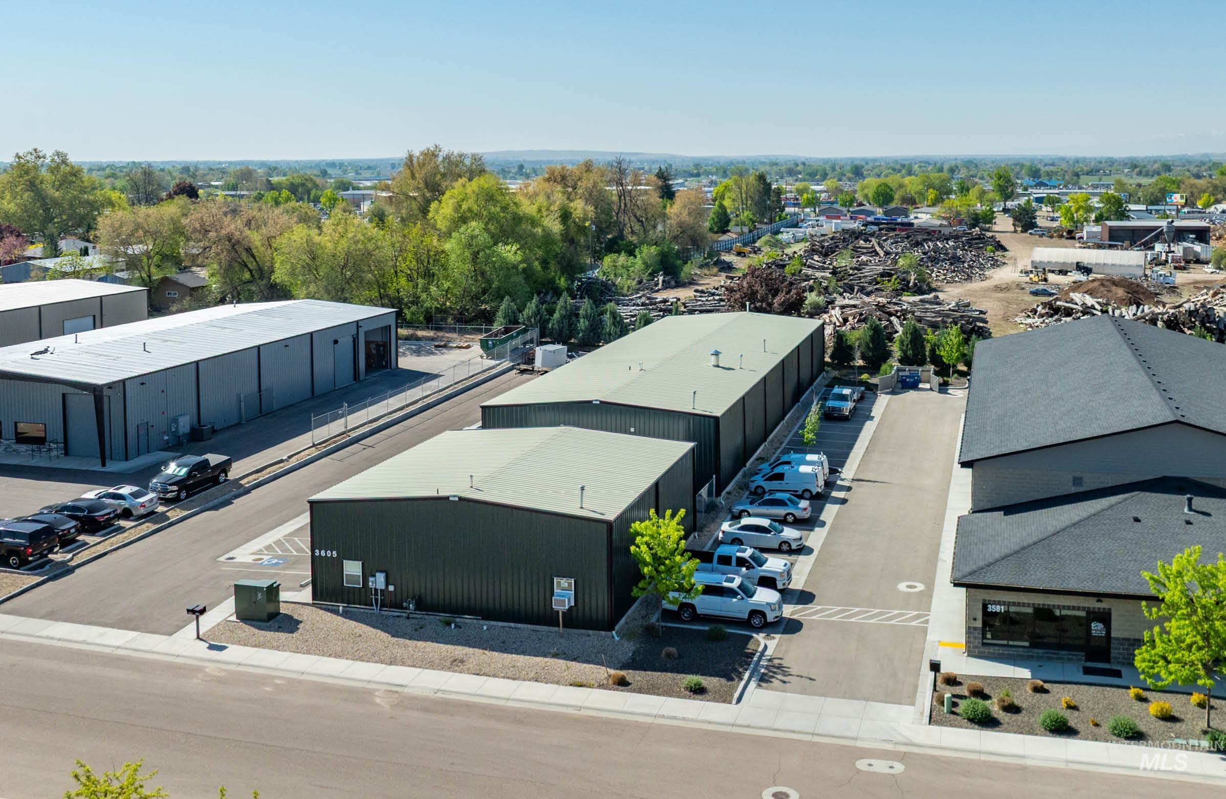 3065 & 3617 E Comstock