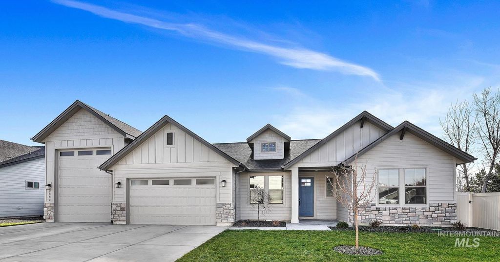 Photo of 9887 W Snow Wolf Ln, Star, ID 83369 (MLS # 98982965)