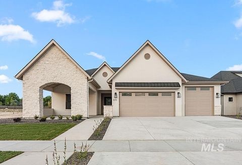 1070 N Gracie Eagle ID 83616