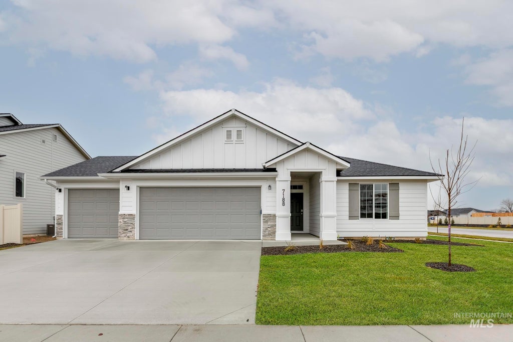 Photo of 16909 Grain Bin Way, Caldwell, ID 83607 (MLS # 99002819)