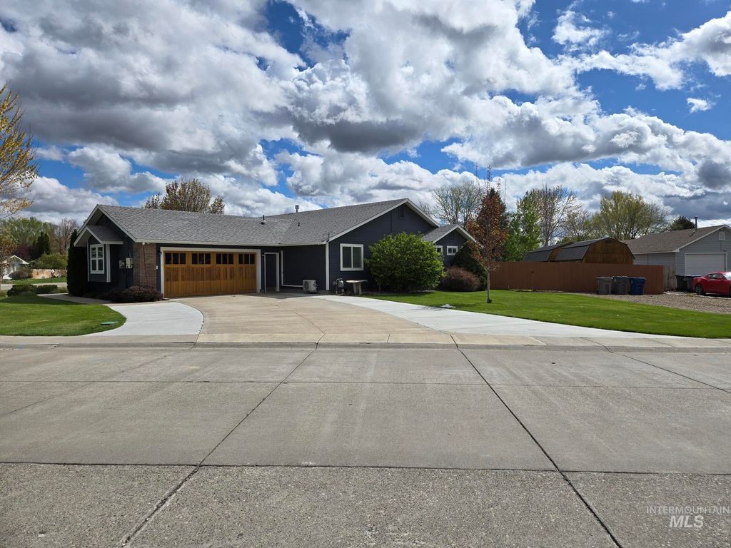 Photo of Mountain Home, ID 83647 (MLS # 98982188)