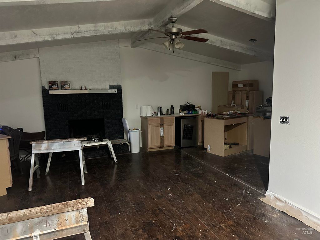 Photo of 119 E Spruce St, Caldwell, ID 83605 (MLS # 98970637)