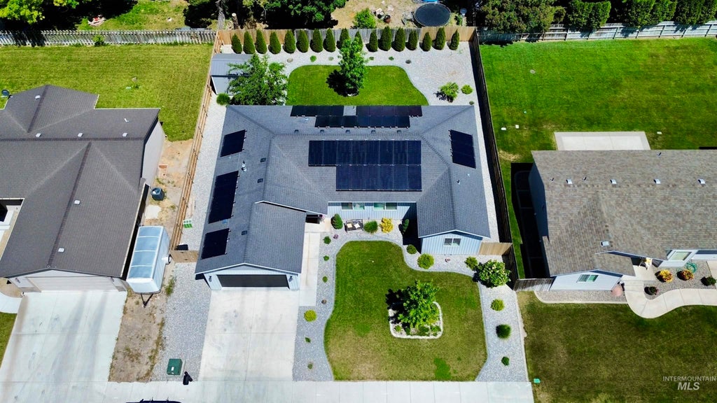Photo of 680 E 19th St, Burley, ID 83318 (MLS # 98996175)