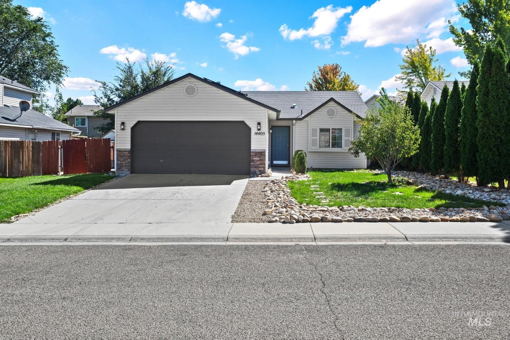 Photo of 14405 Gresham Dr, Caldwell, ID 83605 (MLS # 99002695)