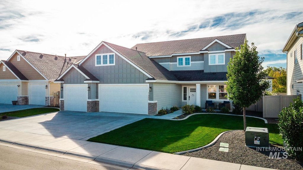 Photo of 11065 White River St, Caldwell, ID 83605 (MLS # 98978395)
