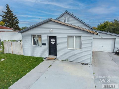 Photo of 1164 Cassia Avenue, Idaho Falls, ID 83402 (MLS # 98982070)