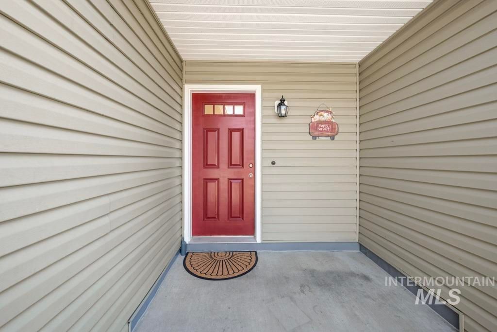 Photo of 2411 Cambridge Ct, Moscow, ID 83843 (MLS # 98962545)