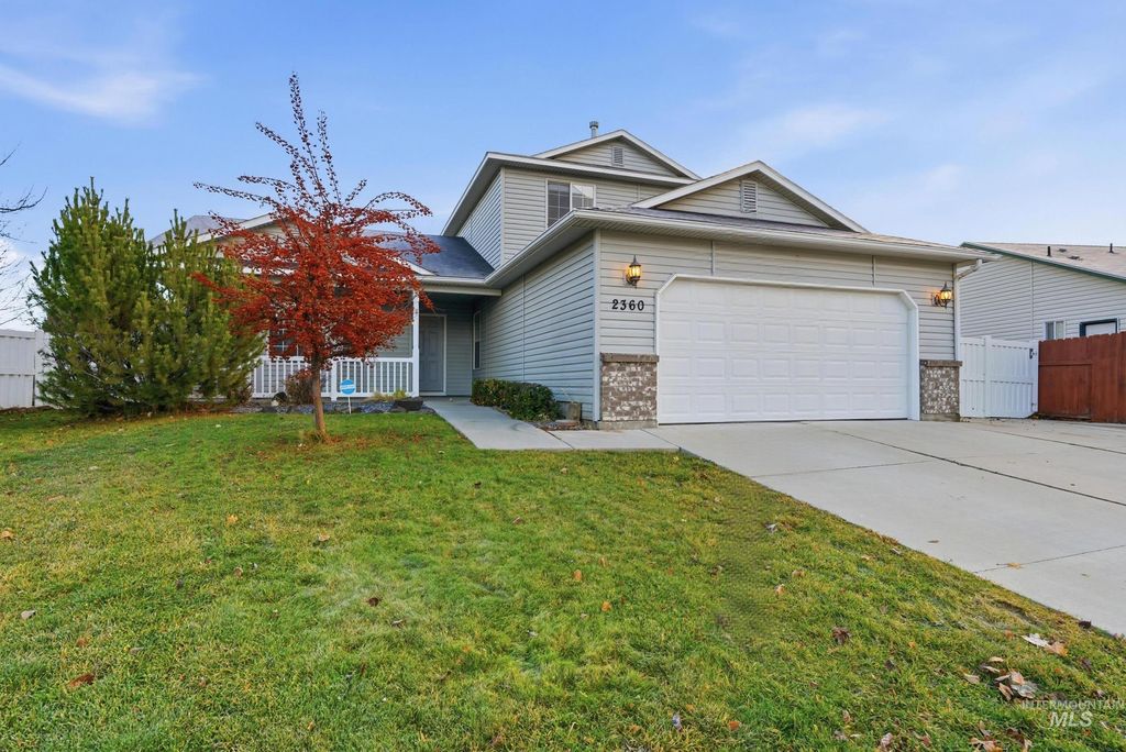 Photo of 2360 Grey Hawk Ave, Kuna, ID 83634 (MLS # 98970025)