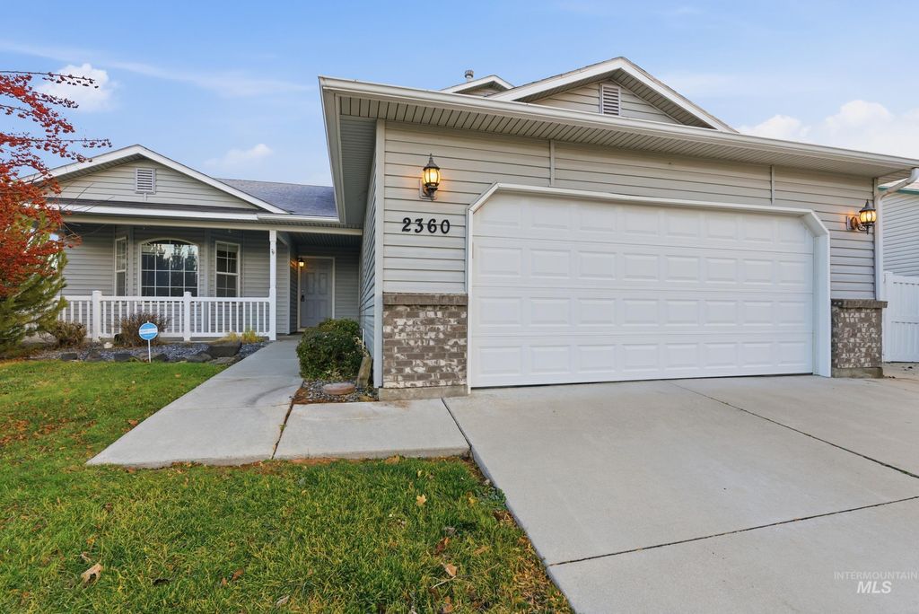 Photo of 2360 Grey Hawk Ave, Kuna, ID 83634 (MLS # 98970025)