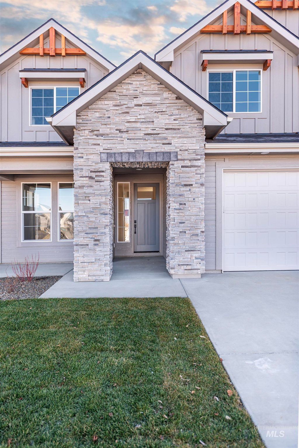 Photo of 1199 E Andes Dr, Kuna, ID 83634 (MLS # 98968617)