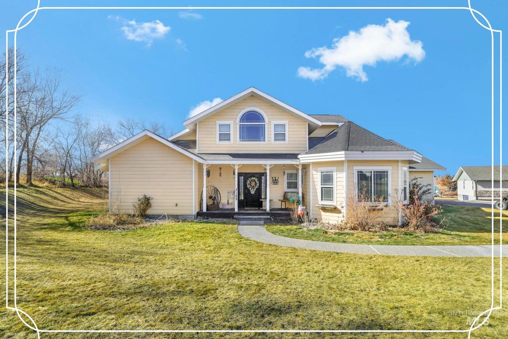 Photo of 3125 Eagle Ridge Dr, Wendell, ID 83355 (MLS # 98974618)