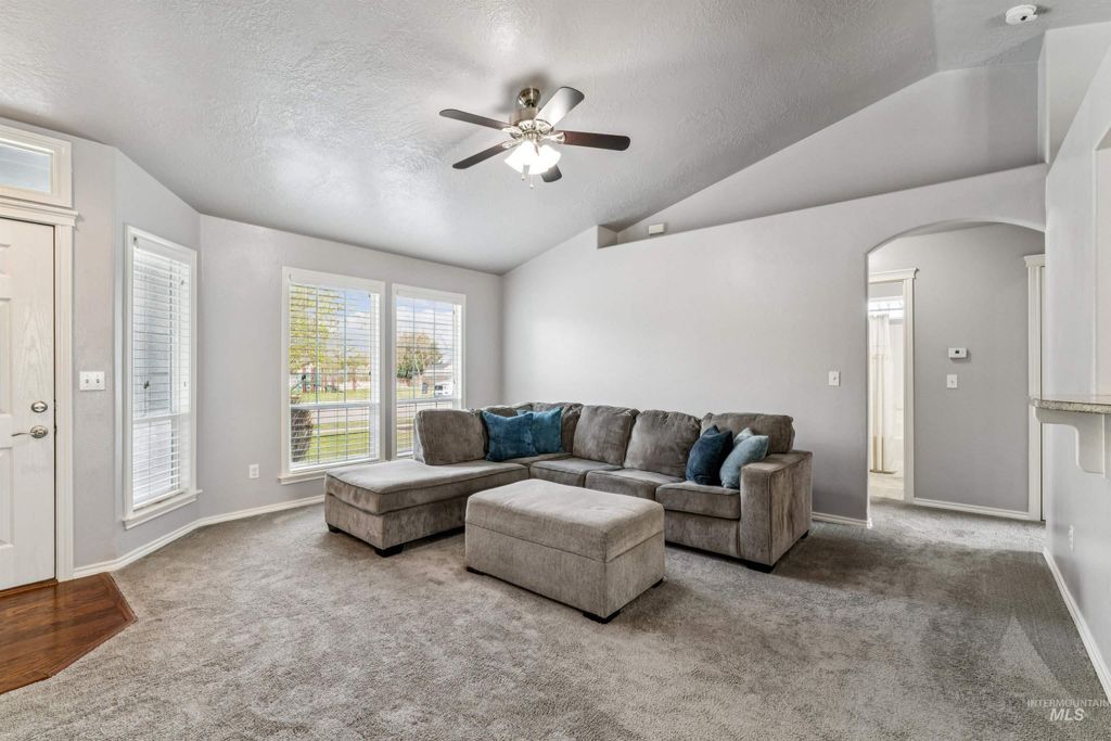 Photo of 3400 S Wood River Ave, Nampa, ID 83686 (MLS # 98979402)