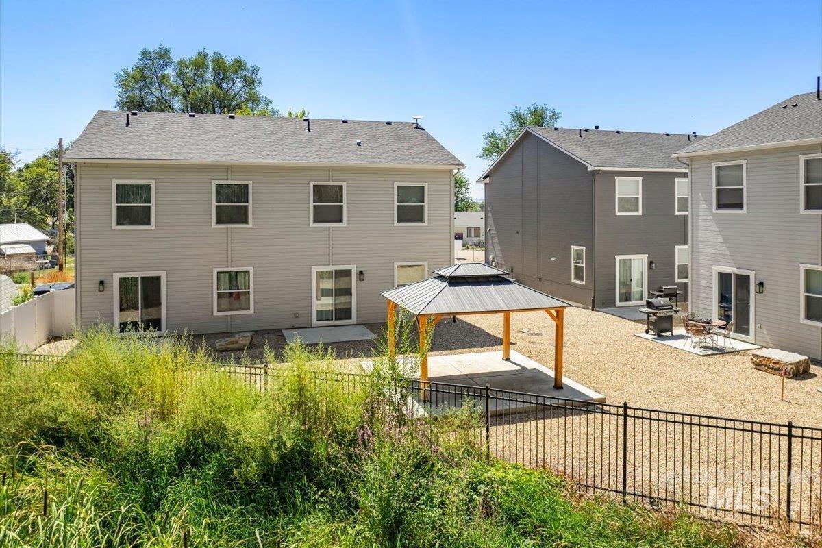 Parma, Idaho 83660, United States, 18 Bedrooms Bedrooms, ,18 BathroomsBathrooms,Residential,Active,512