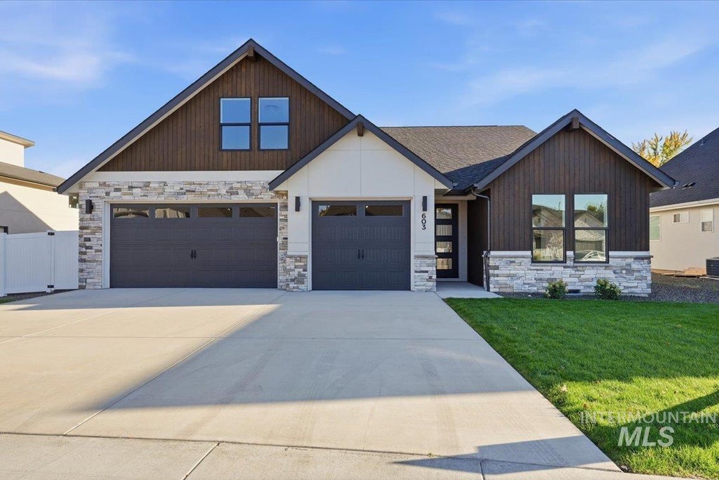 Photo of 603 W Millstone St, Middleton, ID 83644 (MLS # 99003893)