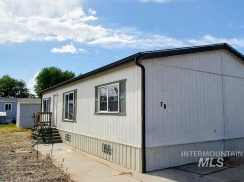 Photo of 100 NW 16th St #78, Fruitland, ID 83619 (MLS # 98966338)