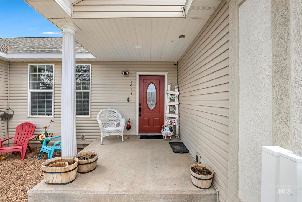 Photo of 1413 Winterlane Ln, Jerome, ID 83338 (MLS # 98983065)