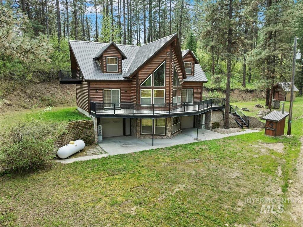 Photo of 11 Forest Trail, Garden Valley, ID 83622 (MLS # 98987850)