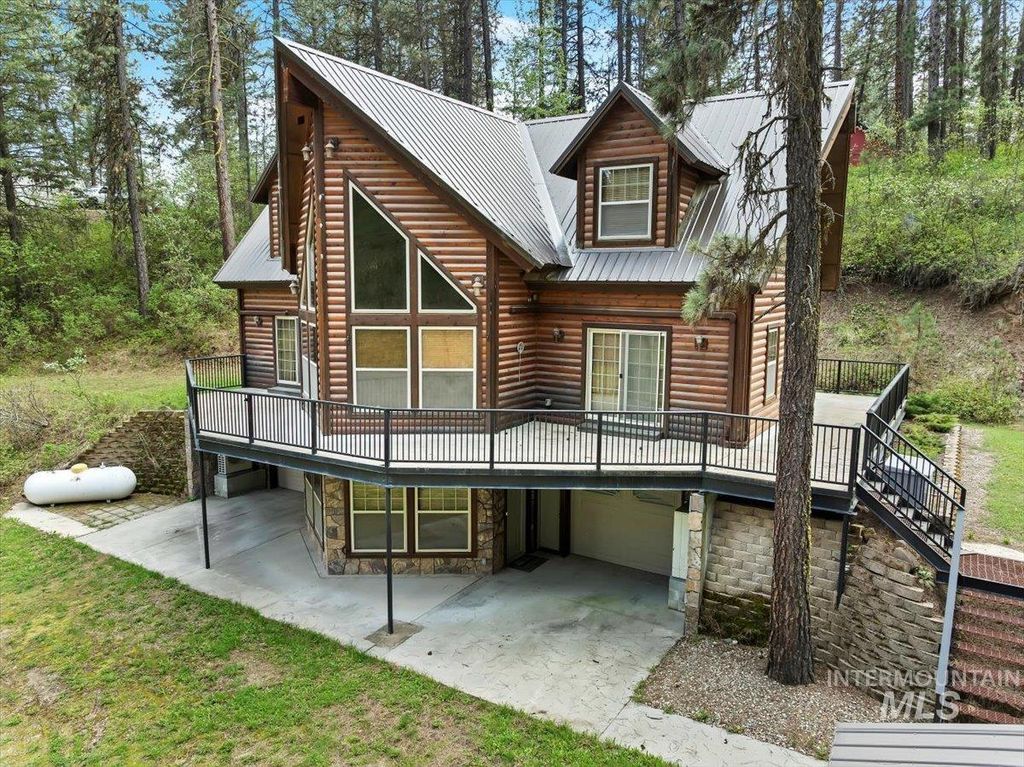 Photo of 11 Forest Trail, Garden Valley, ID 83622 (MLS # 98987850)