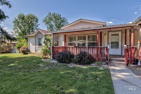 2035 1st Ave S Payette ID 83661