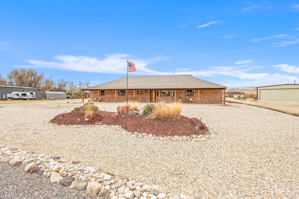 Photo of 10514 Airpark Loop, Melba, ID 83641 (MLS # 98973484)
