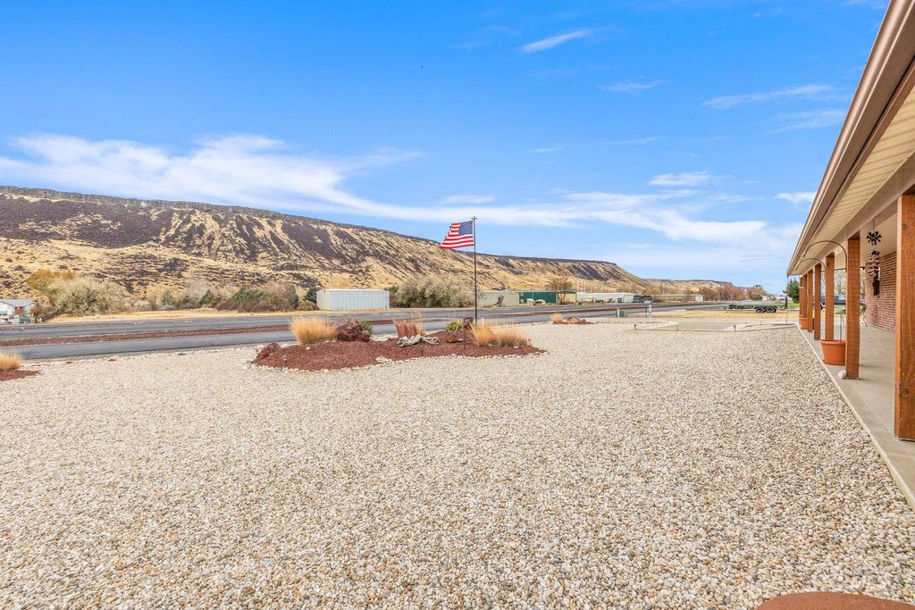 Photo of 10514 Airpark Loop, Melba, ID 83641 (MLS # 98973484)