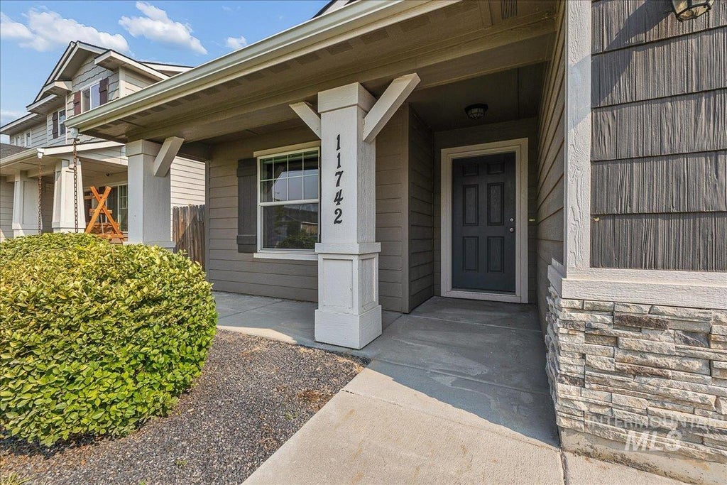 Photo of 11742 Wilmington St, Caldwell, ID 83605 (MLS # 98996722)