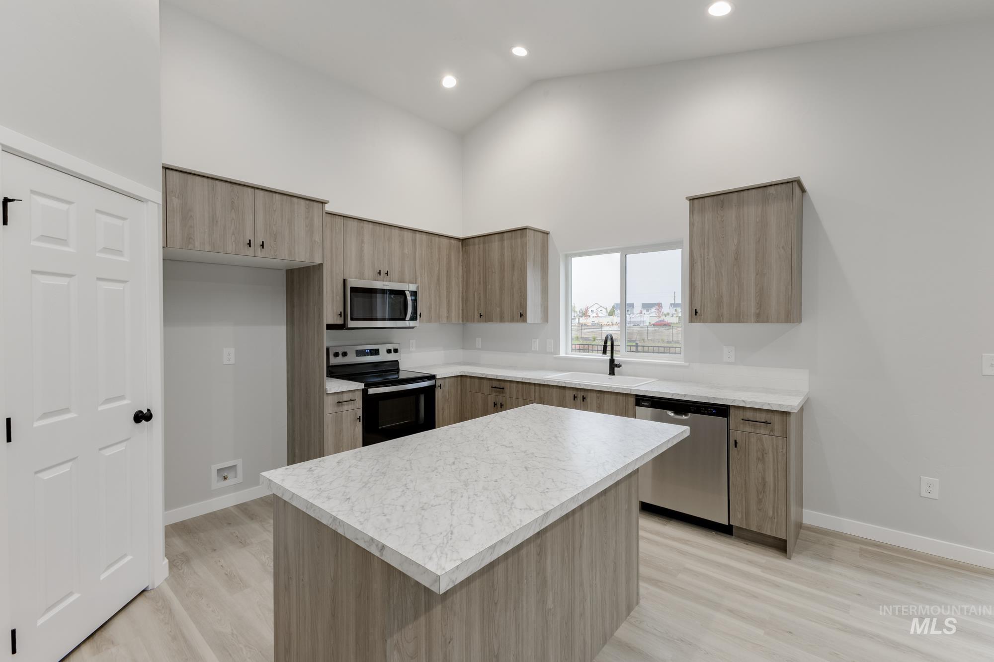 2985 W Taiban Creek Dr