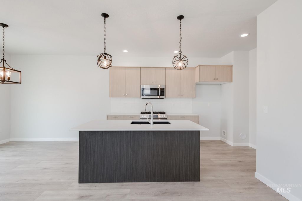 Photo of 10467 W Tinder St, Star, ID 83669 (MLS # 98971456)