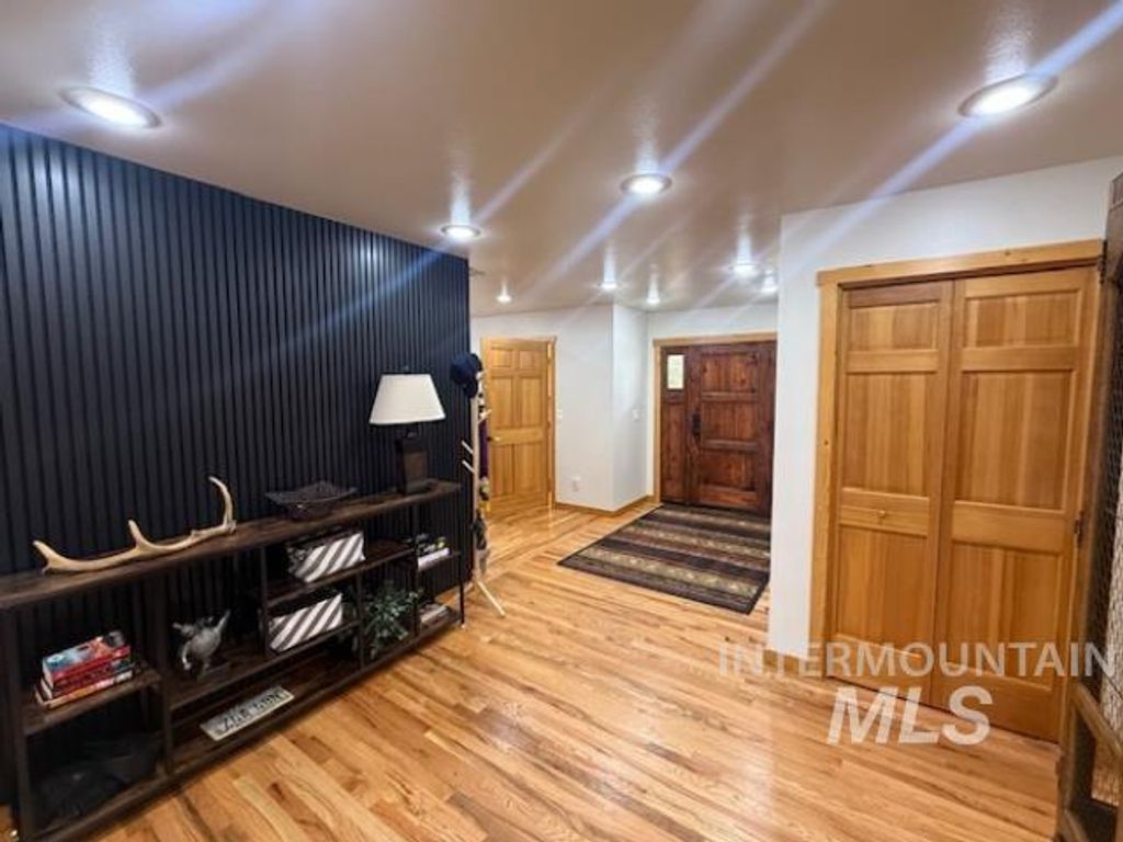 Photo of 31 Rainbow Ridge, Garden Valley, ID 83622 (MLS # 98980750)