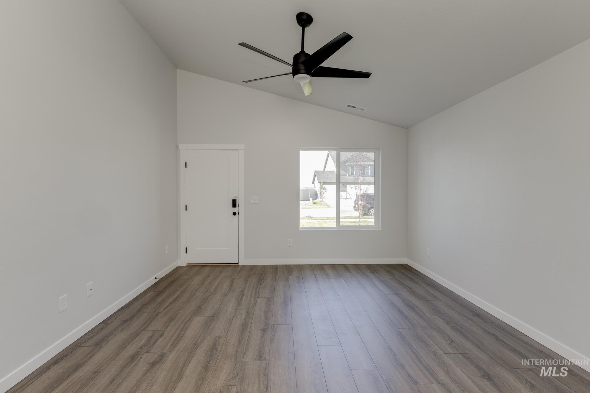 18332 N Trumpet Lily Ave