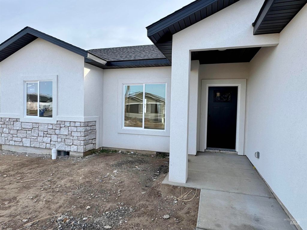 Photo of 2014 Regan St, Jerome, ID 83338 (MLS # 98969415)