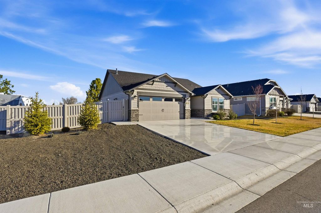 Photo of 1314 Jupiter St, Middleton, ID 83644 (MLS # 98978611)