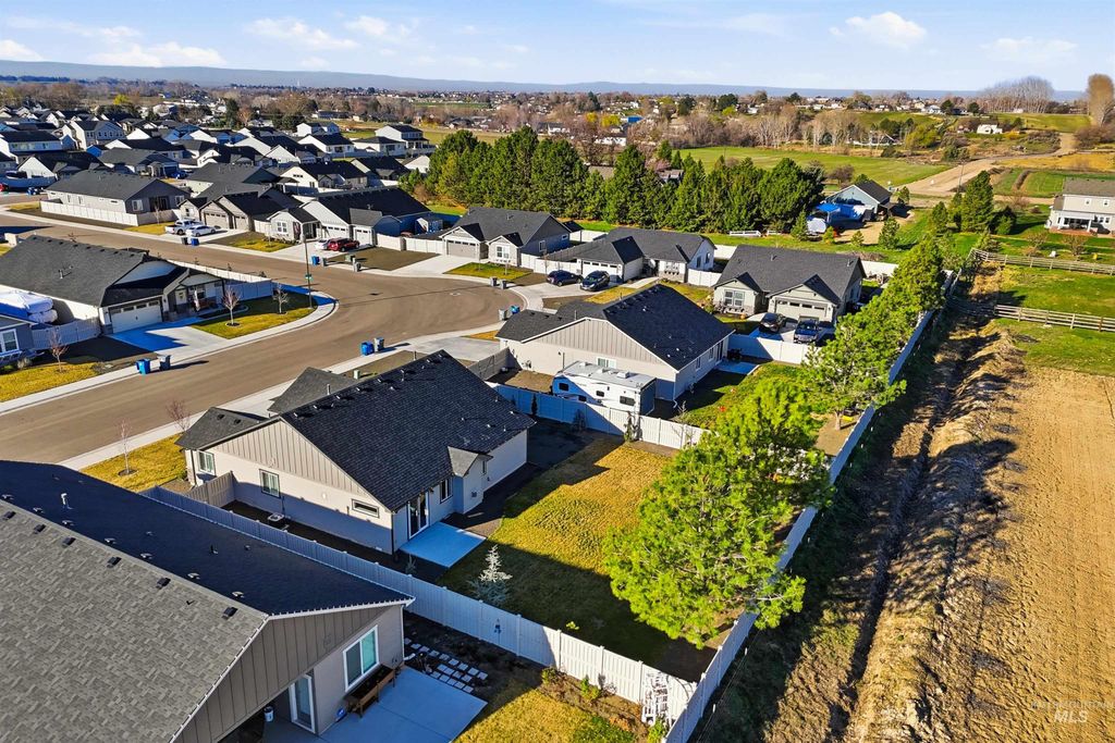 Photo of 1314 Jupiter St, Middleton, ID 83644 (MLS # 98978611)