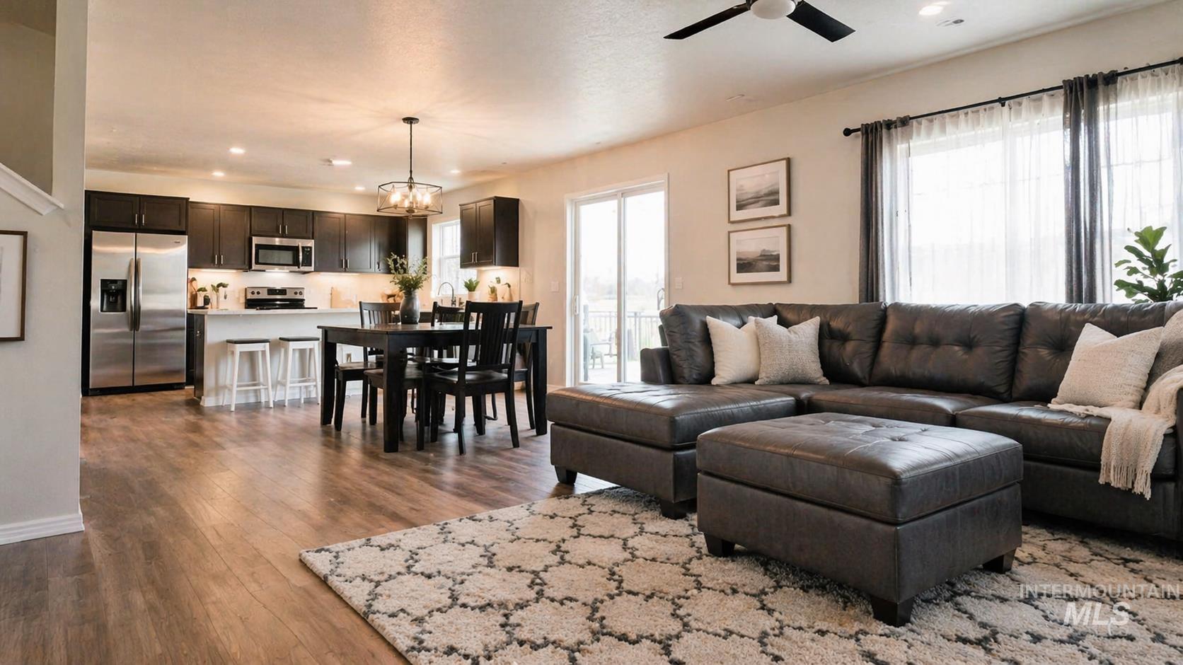 9062 W Cornflower St