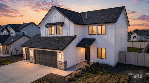 9062 W Cornflower St Nampa ID 83687