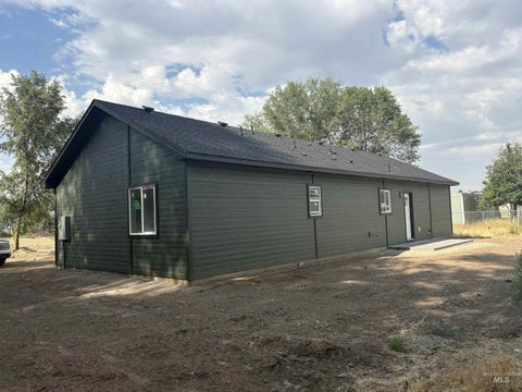 Photo of 510 Baggins Lane, Homedale, ID 83628 (MLS # 98994939)