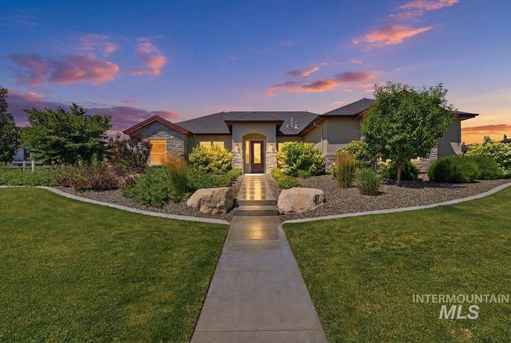 Photo of 14189 S Florida Ave, Nampa, ID 83651 (MLS # 98993498)