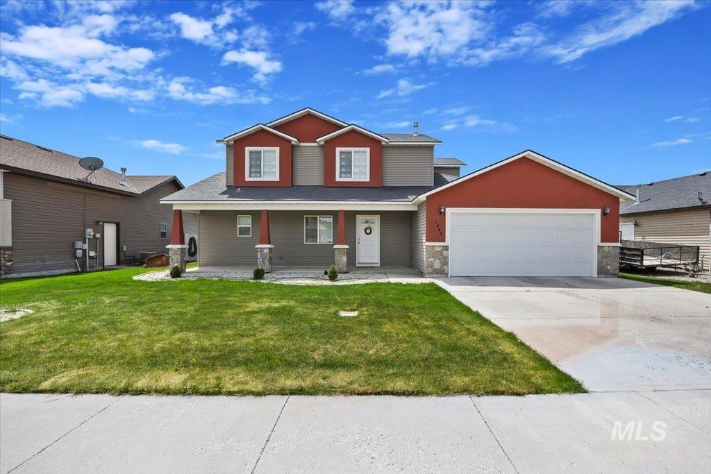Photo of 2444 Denali Dr, Burley, ID 83318 (MLS # 98984602)