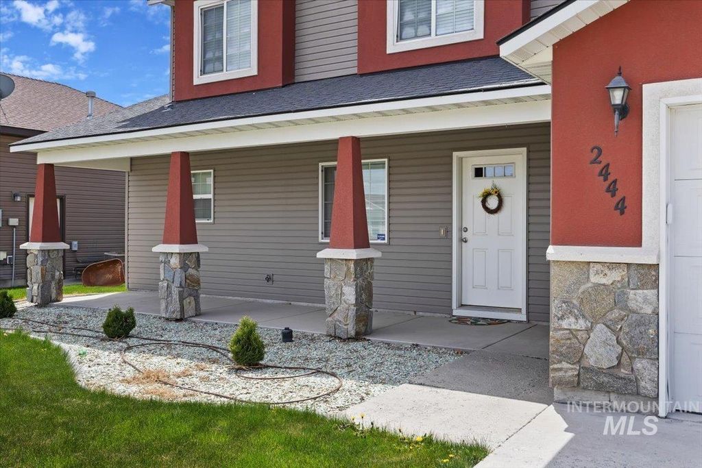 Photo of 2444 Denali Dr, Burley, ID 83318 (MLS # 98984602)