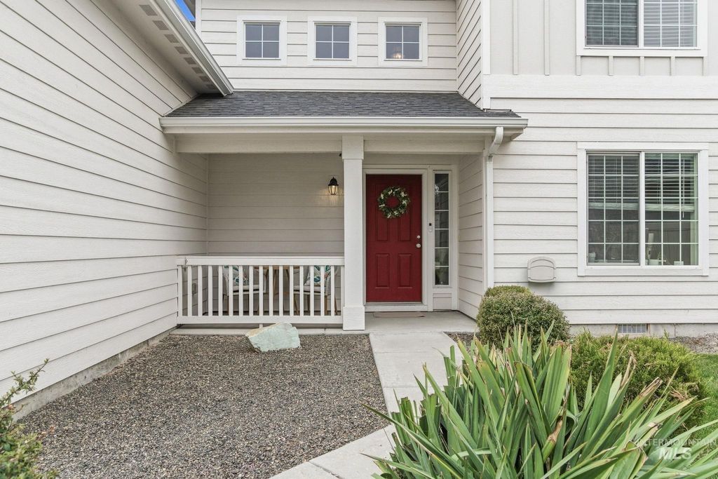 Photo of 1980 W Turquoise Dr, Kuna, ID 83634 (MLS # 98980172)