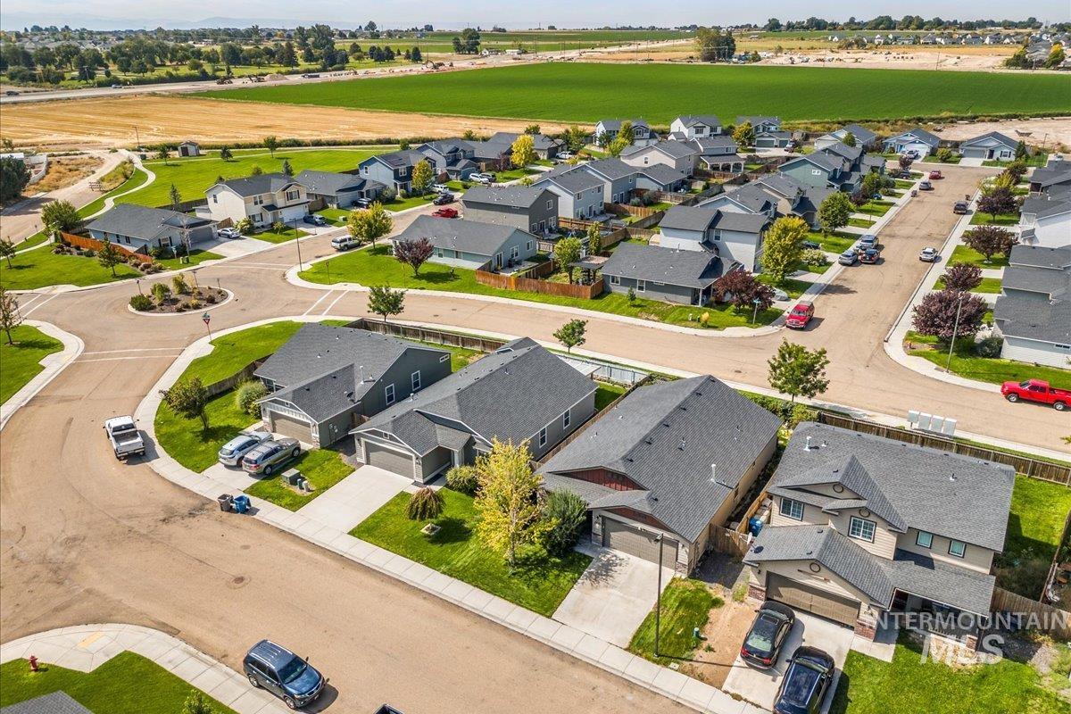 Caldwell, Idaho 83607, United States, 3 Bedrooms Bedrooms, ,2 BathroomsBathrooms,Residential,Pending,206566