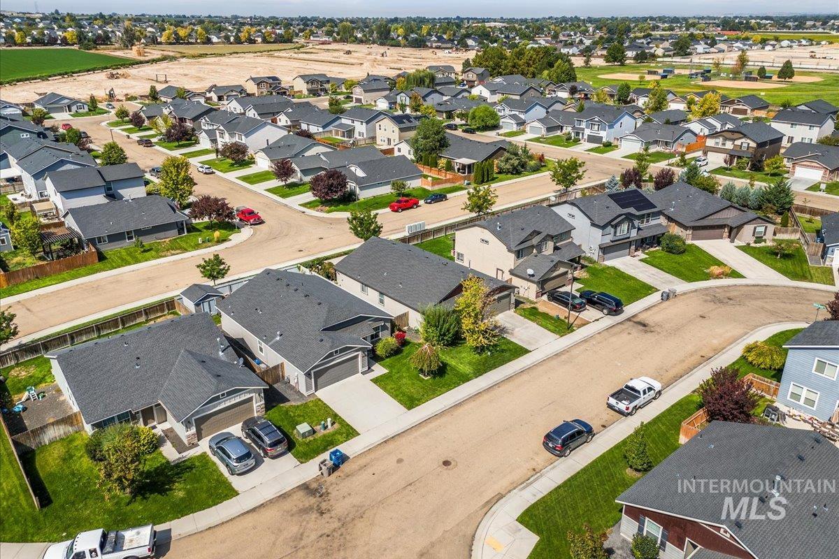 Caldwell, Idaho 83607, United States, 3 Bedrooms Bedrooms, ,2 BathroomsBathrooms,Residential,Pending,206566