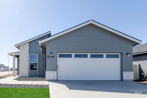 Photo of 10498 W Tinder St, Star, ID 83669 (MLS # 98963164)
