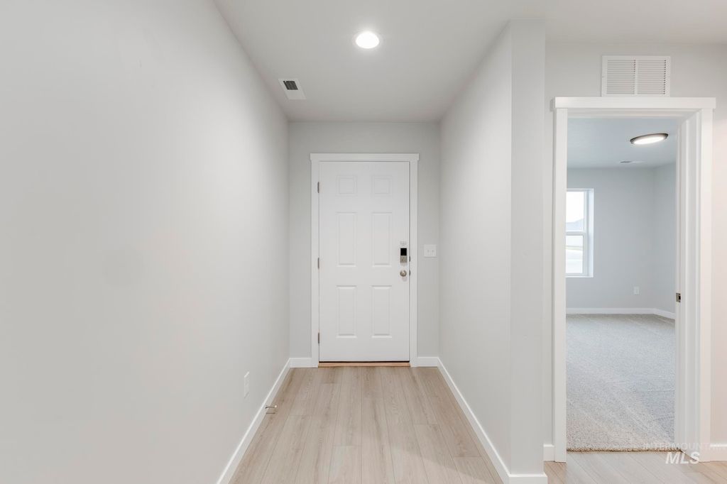 Photo of 7107 E Shields Dr, Nampa, ID 83687 (MLS # 98974812)