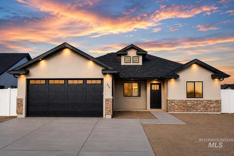 Photo of 560 Aries Ct, Twin Falls, ID 83301 (MLS # 98993847)