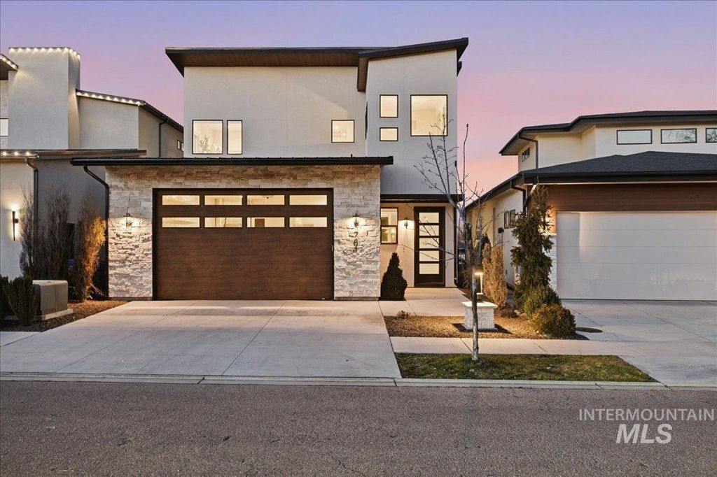 Photo of 764 E Ashbourne Lane, Eagle, ID 83616 (MLS # 98971822)