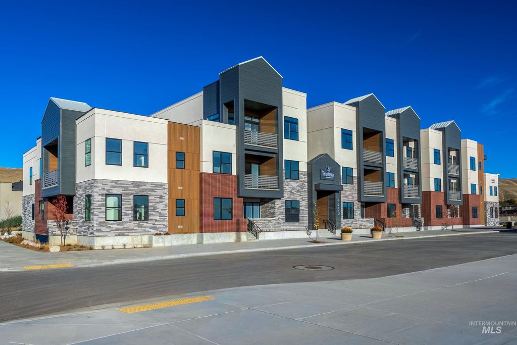 Photo of 4430 E Haystack St #308, Boise, ID 83716 (MLS # 98968792)