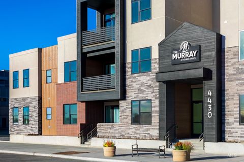 Photo of 4430 E Haystack St #308, Boise, ID 83716 (MLS # 98968792)